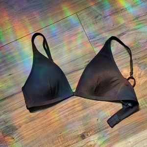 H&M Triangle Bikini Top New!!!